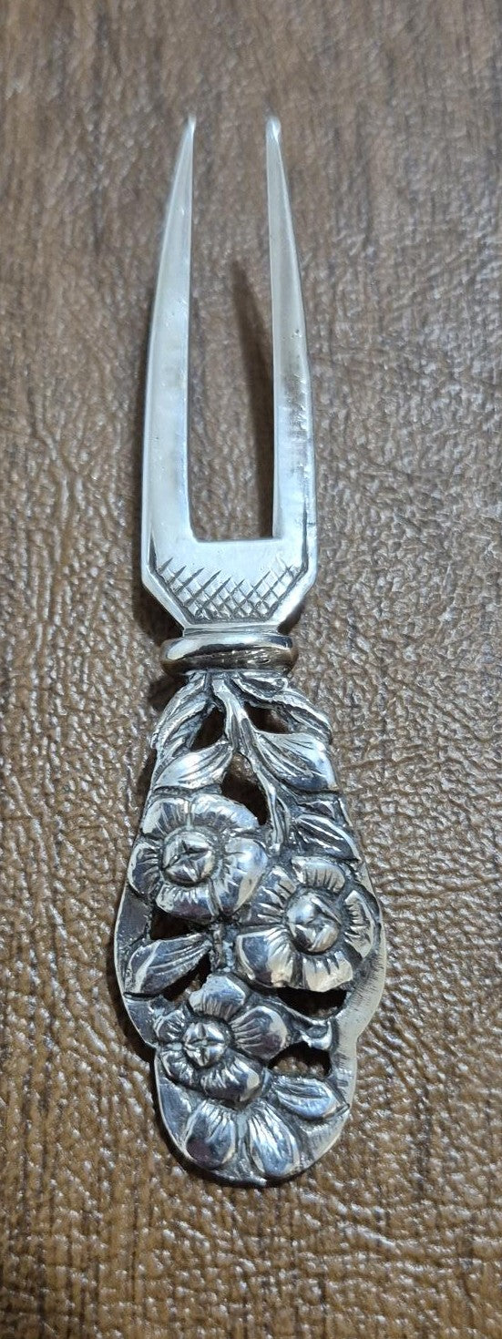 Vintage 800 Sterling Silver strawberry fork, 3.25 inches 12 grams